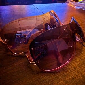 2 pairs of rimless Y2K-style shield sunglasses- Jessica Simpson / unbranded